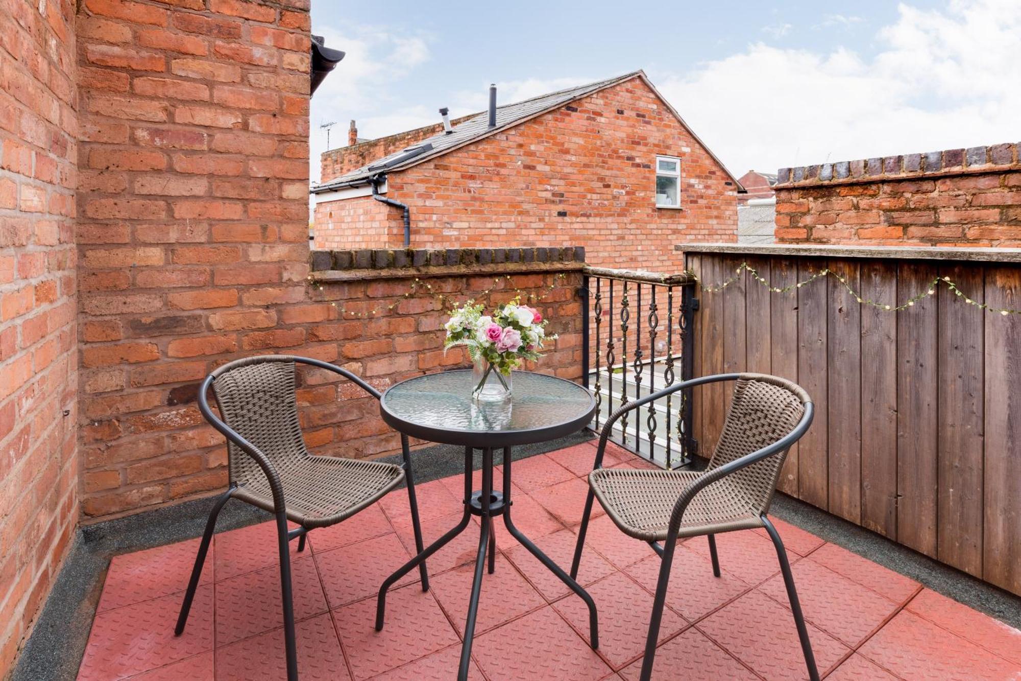 Duplex Loft Apartment With Balcony & Private Entrance In Jq Birmingham Exterior foto